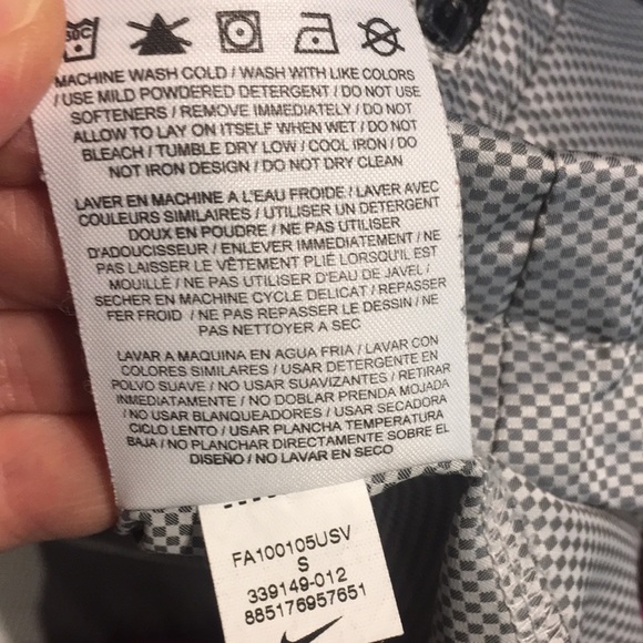 Nike Storm-Fit Jacket - Picture 7 of 7